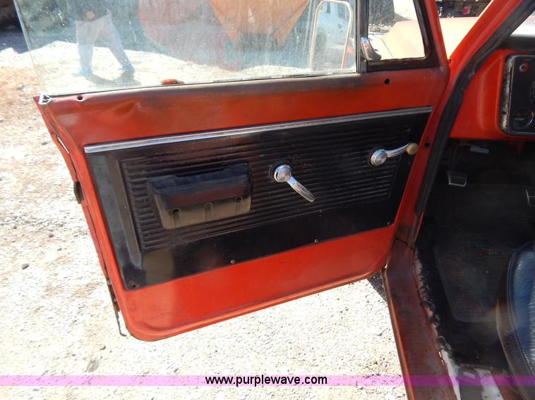 image for item I1118 1970 Chevrolet K5 Blazer SUV