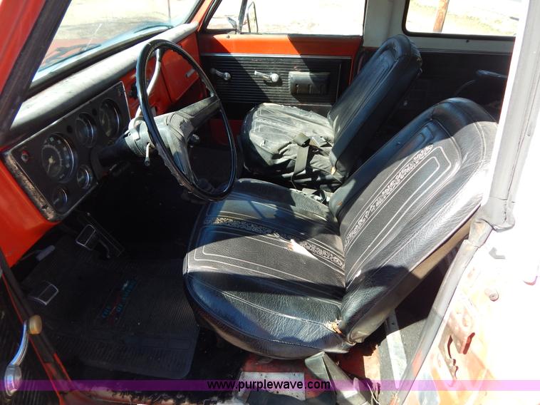 image for item I1118 1970 Chevrolet K5 Blazer SUV