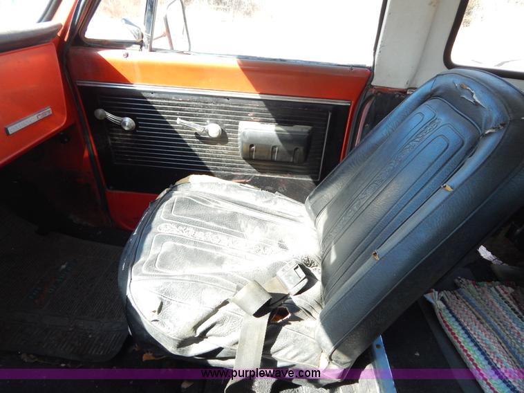 image for item I1118 1970 Chevrolet K5 Blazer SUV