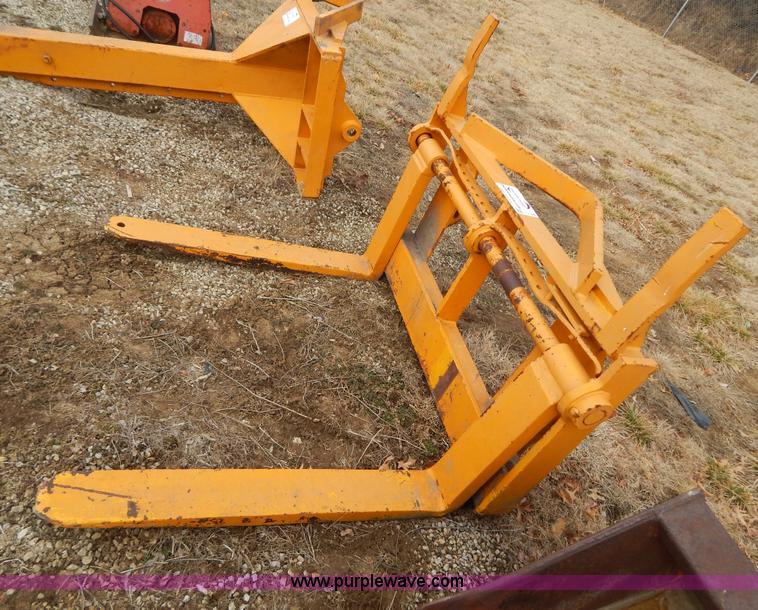 image for item I1124 Fork attachment for loader