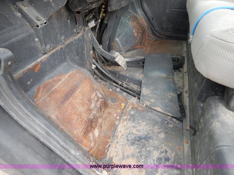 image for item I1127 Kubota RTV1100 utility vehicle