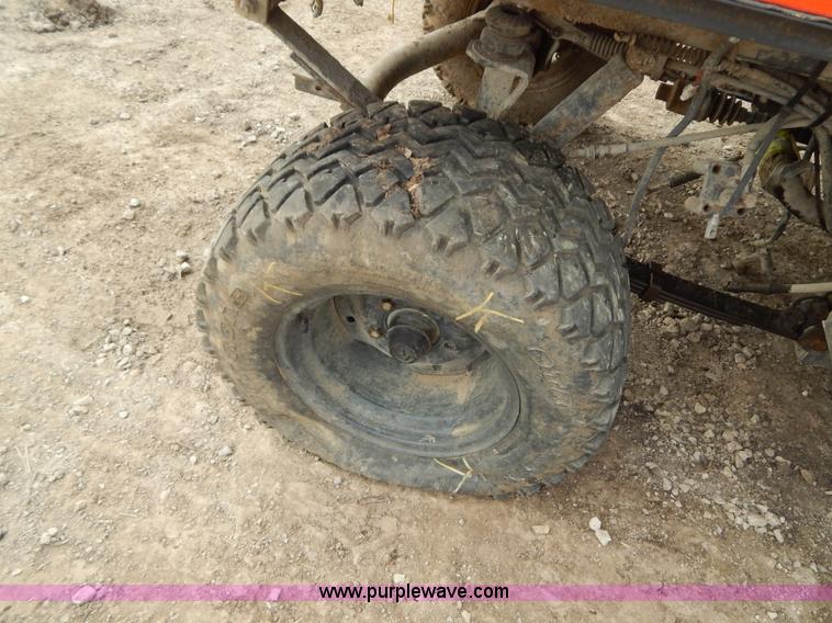 image for item I1128 Kubota RTV1100 utility vehicle