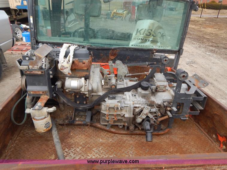 image for item I1128 Kubota RTV1100 utility vehicle