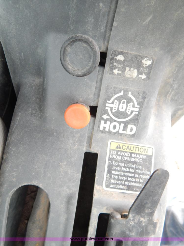 image for item I1128 Kubota RTV1100 utility vehicle