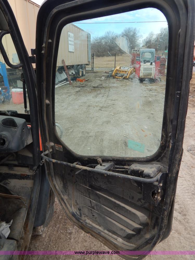 image for item I1128 Kubota RTV1100 utility vehicle