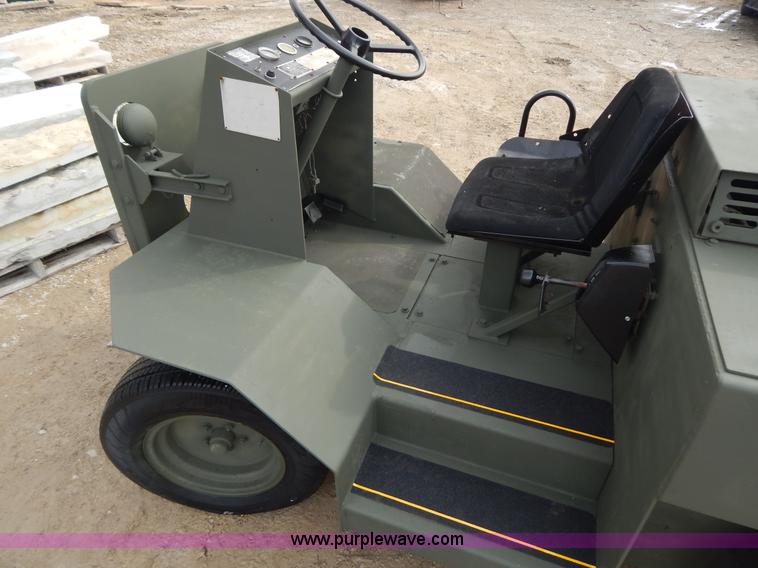 image for item I1136 1985 PSI tug cart