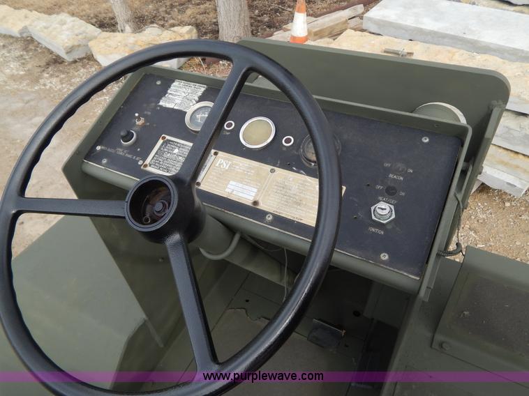 image for item I1136 1985 PSI tug cart