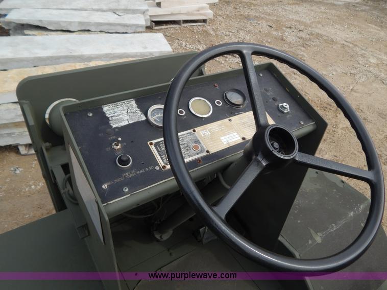 image for item I1136 1985 PSI tug cart