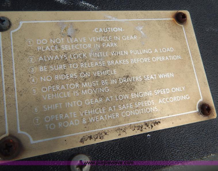 image for item I1136 1985 PSI tug cart