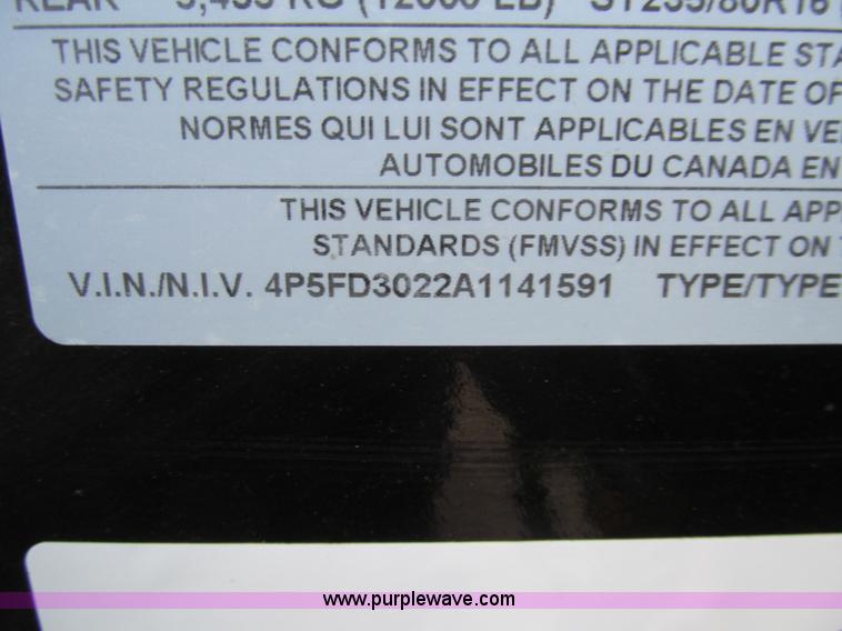 image for item I7159 2010 PJ gooseneck trailer