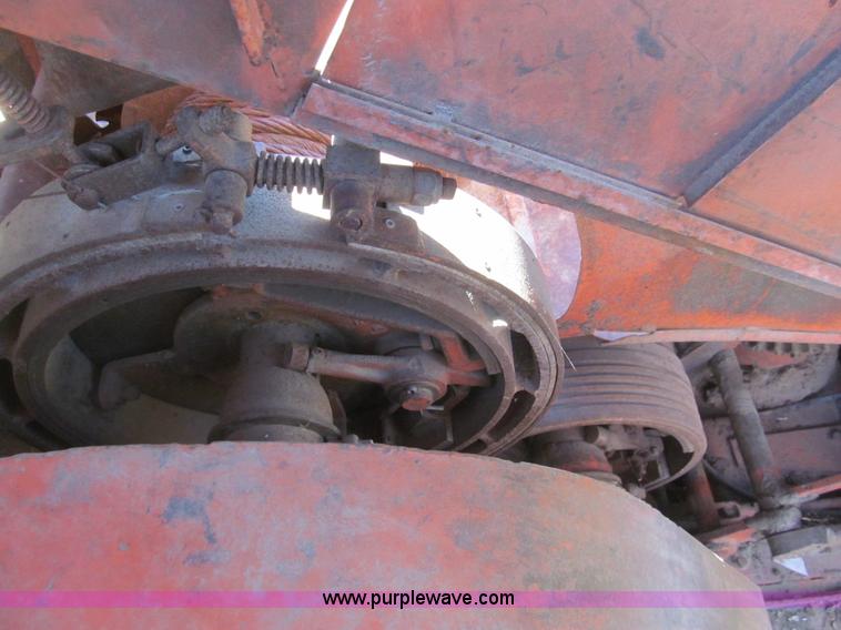 image for item I7176 Bantam C-350 drag line crane