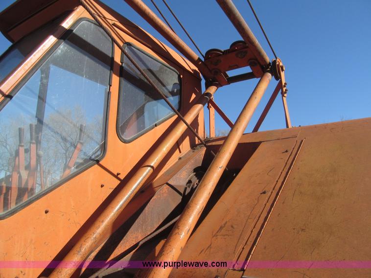 image for item I7176 Bantam C-350 drag line crane