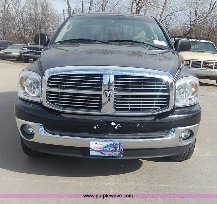 image for item I9309 2007 Dodge Ram 1500 pickup truck