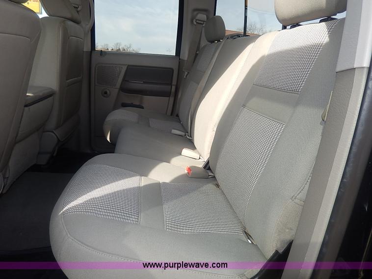 image for item I9309 2007 Dodge Ram 1500 pickup truck