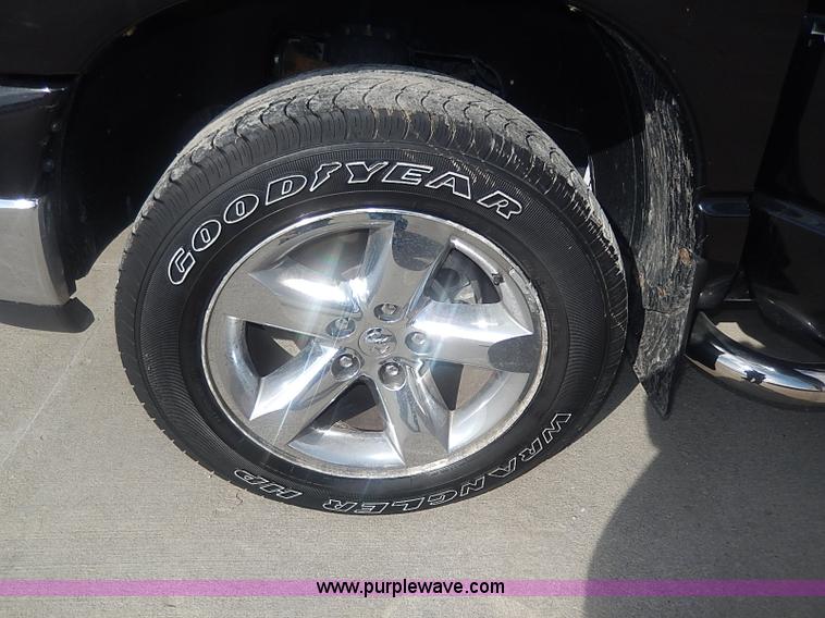 image for item I9309 2007 Dodge Ram 1500 pickup truck