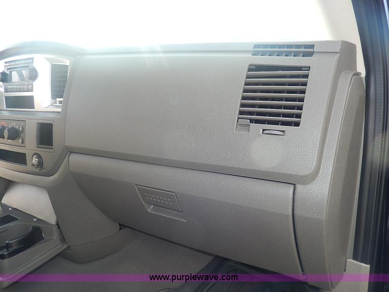 image for item I9309 2007 Dodge Ram 1500 pickup truck