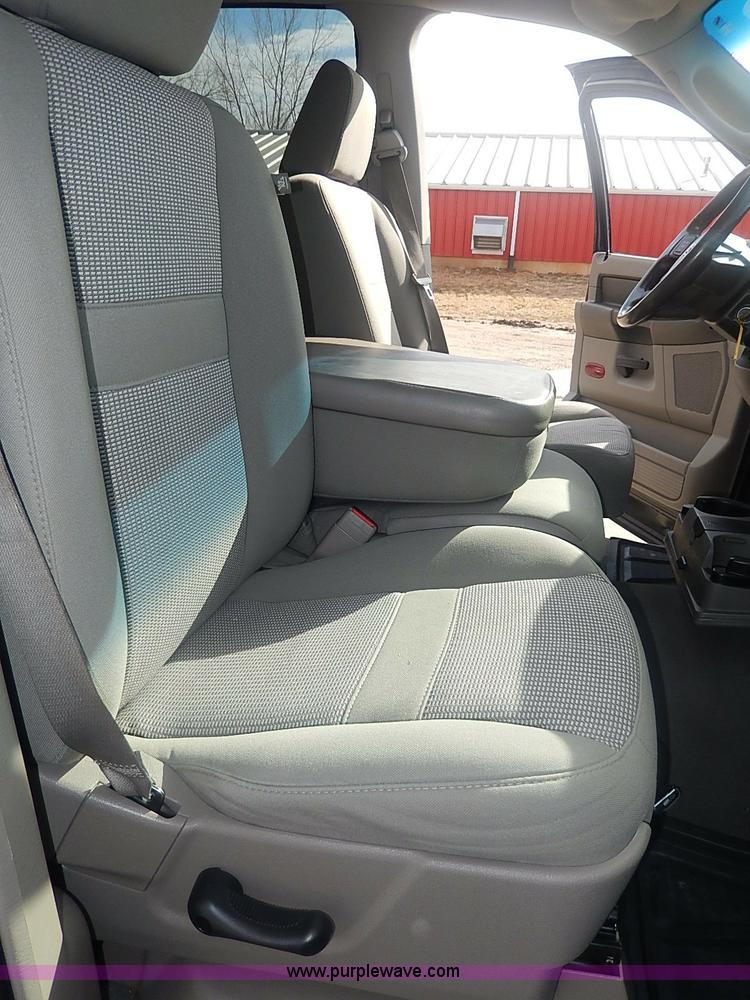 image for item I9309 2007 Dodge Ram 1500 pickup truck