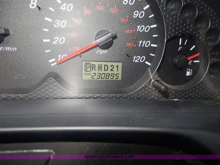 image for item I9310 2001 Mazda Tribute ES