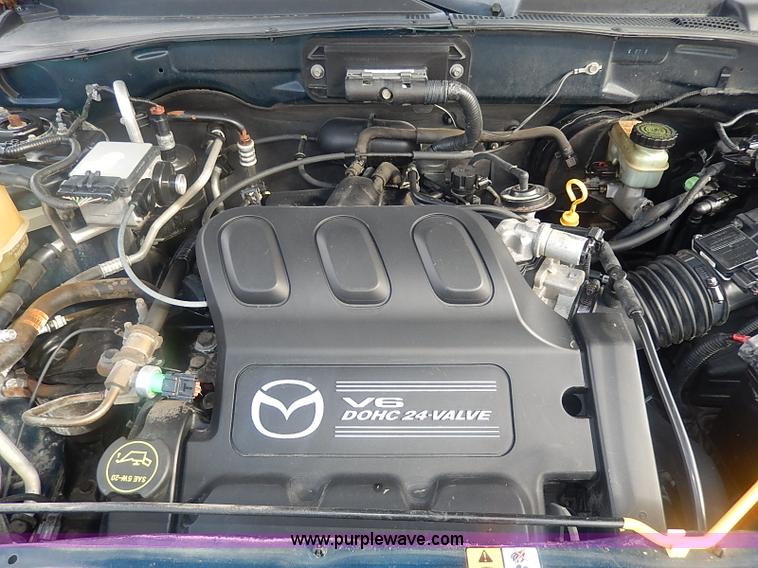 image for item I9310 2001 Mazda Tribute ES