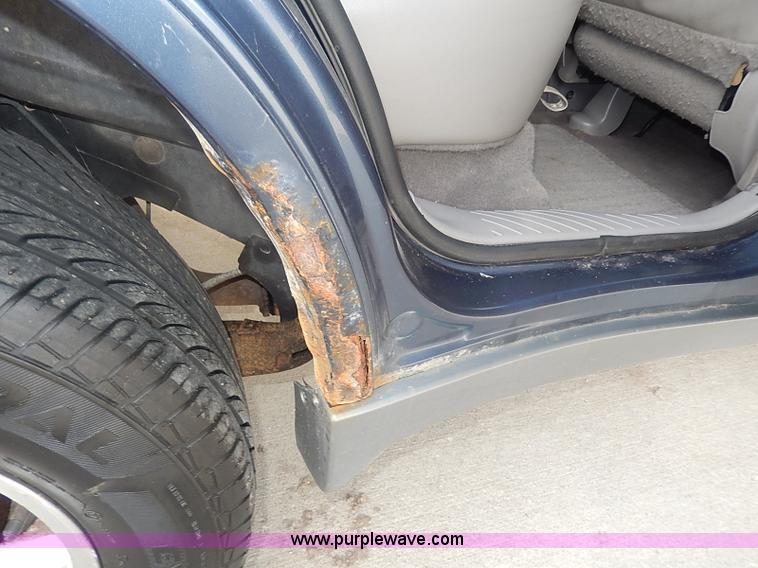 image for item I9310 2001 Mazda Tribute ES