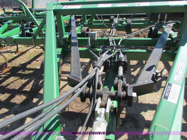 image for item AN9962 Great Plains FC7551 Series VII 51' folding field cultivator