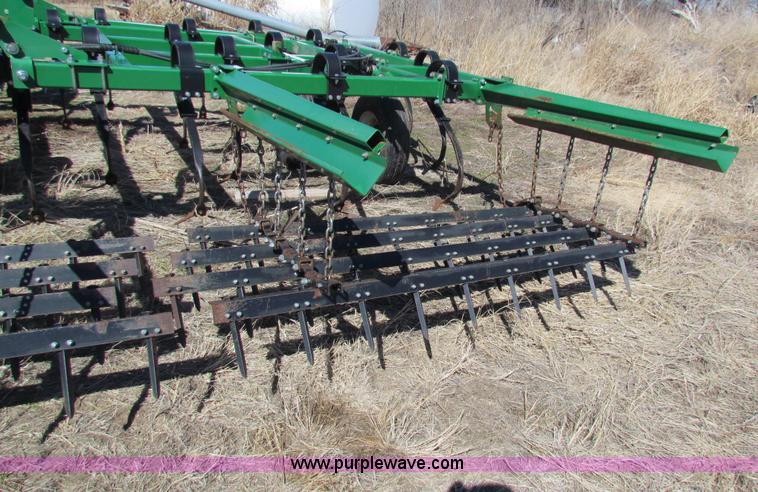 image for item AN9962 Great Plains FC7551 Series VII 51' folding field cultivator