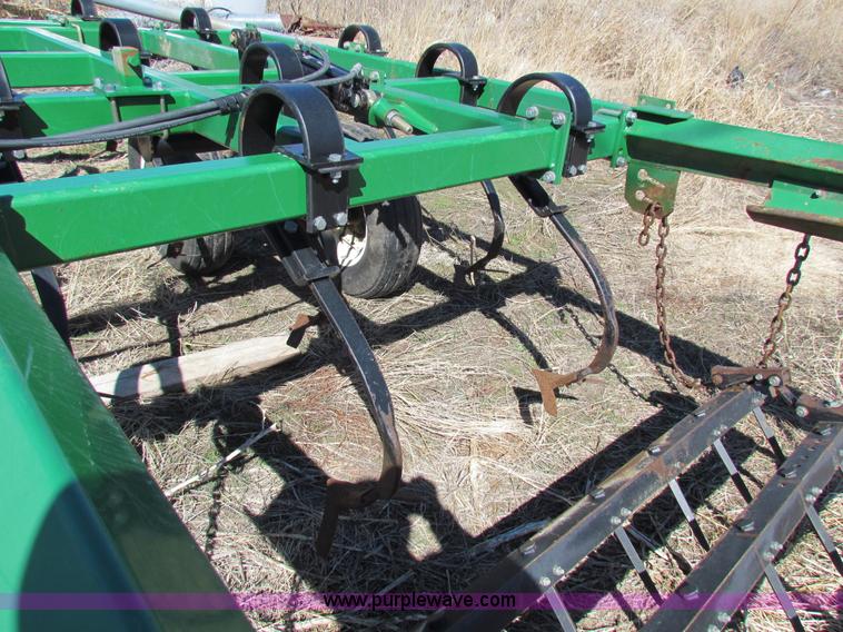 image for item AN9962 Great Plains FC7551 Series VII 51' folding field cultivator