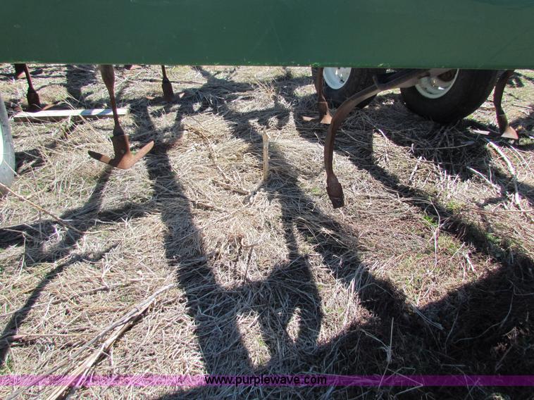 image for item AN9962 Great Plains FC7551 Series VII 51' folding field cultivator