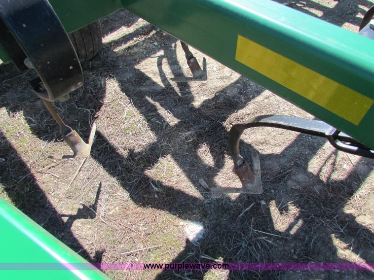 image for item AN9962 Great Plains FC7551 Series VII 51' folding field cultivator