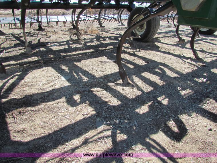 image for item AN9962 Great Plains FC7551 Series VII 51' folding field cultivator