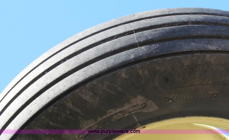 image for item AN9962 Great Plains FC7551 Series VII 51' folding field cultivator