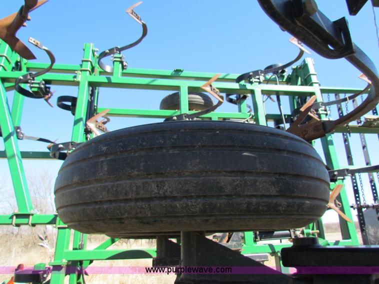 image for item AN9962 Great Plains FC7551 Series VII 51' folding field cultivator