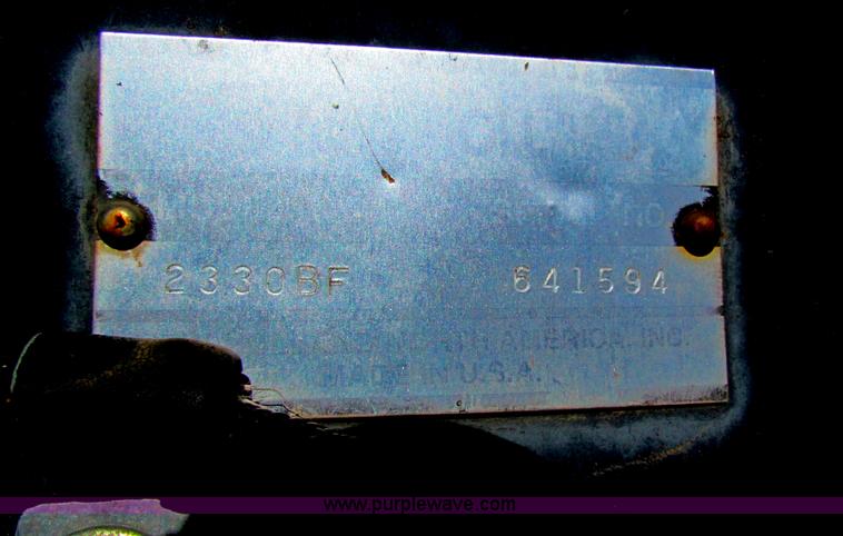 image for item AN9996 2000 New Holland 2331 bidirectional disc bine head