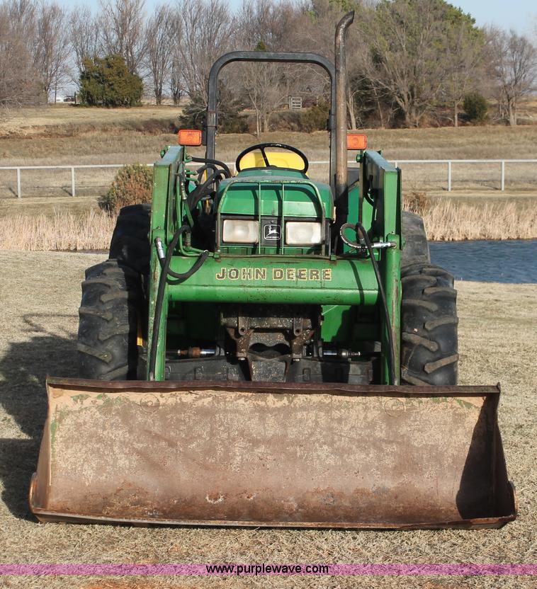 image for item AO9482 1992 John Deere 5200 MFWD tractor
