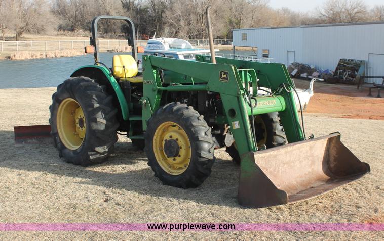 image for item AO9482 1992 John Deere 5200 MFWD tractor