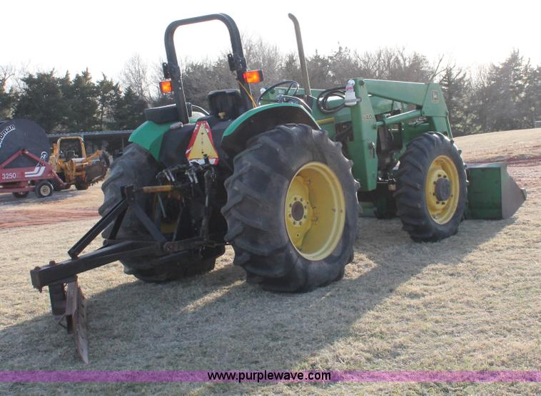 image for item AO9482 1992 John Deere 5200 MFWD tractor