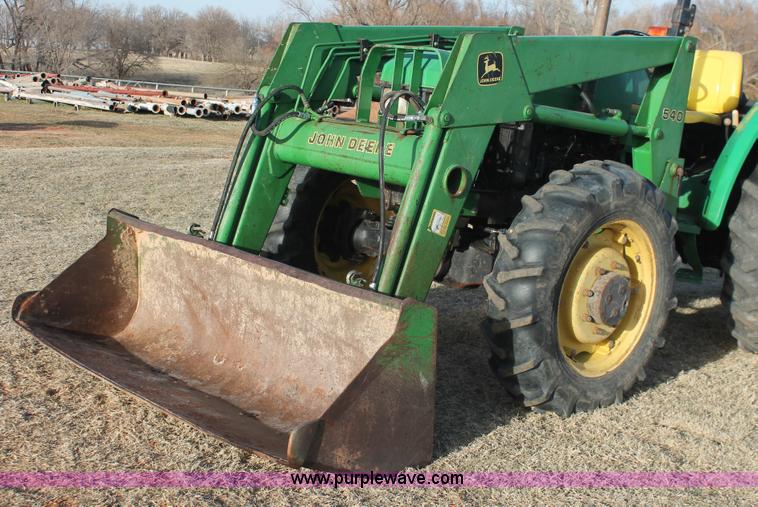 image for item AO9482 1992 John Deere 5200 MFWD tractor