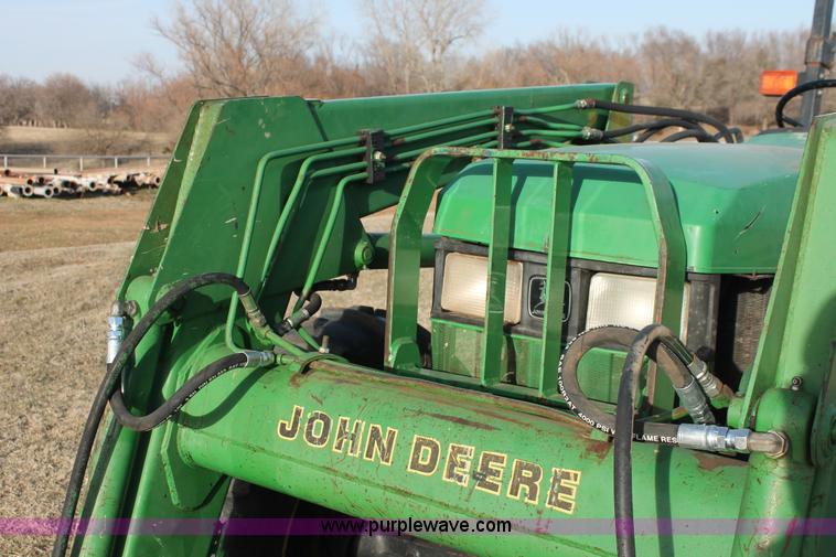 image for item AO9482 1992 John Deere 5200 MFWD tractor
