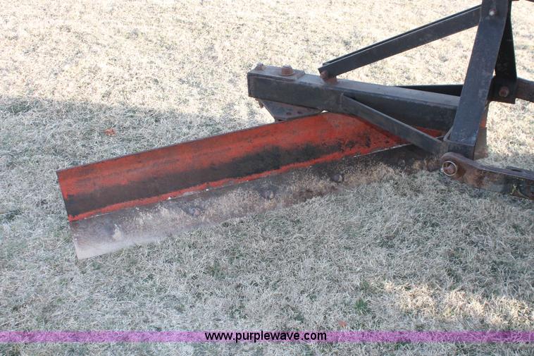 image for item AO9482 1992 John Deere 5200 MFWD tractor