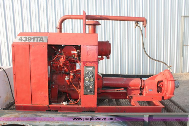 image for item AO9483 2000 Case IH 4391TA power unit with Berkeley pump