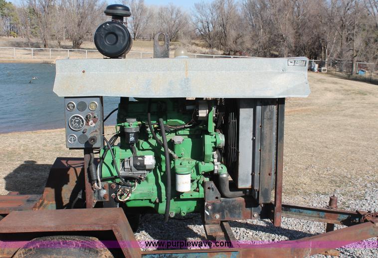 image for item AO9489 1998 John Deere 4045TF250 4.5L four cylinder diesel engine