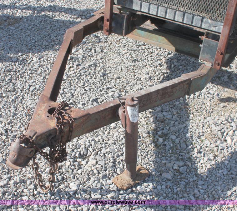 image for item AO9489 1998 John Deere 4045TF250 4.5L four cylinder diesel engine