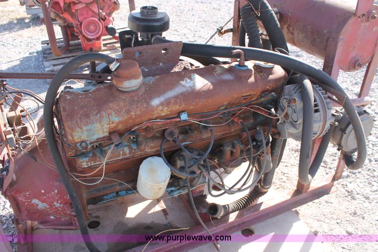 image for item AO9492 Chysler 225 six cylinder natural gas engine