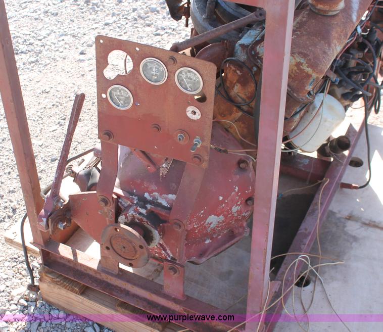 image for item AO9492 Chysler 225 six cylinder natural gas engine