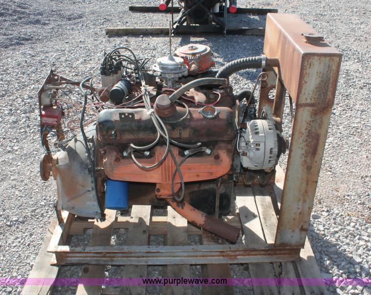 image for item AO9493 Chrysler LH318 eight cylinder industrial natural gas engine