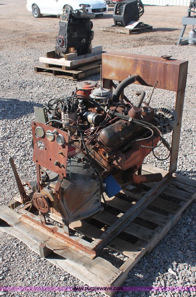 image for item AO9493 Chrysler LH318 eight cylinder industrial natural gas engine