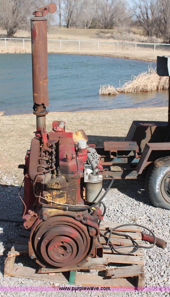 image for item AO9494 John Deere four cylinder diesel engine