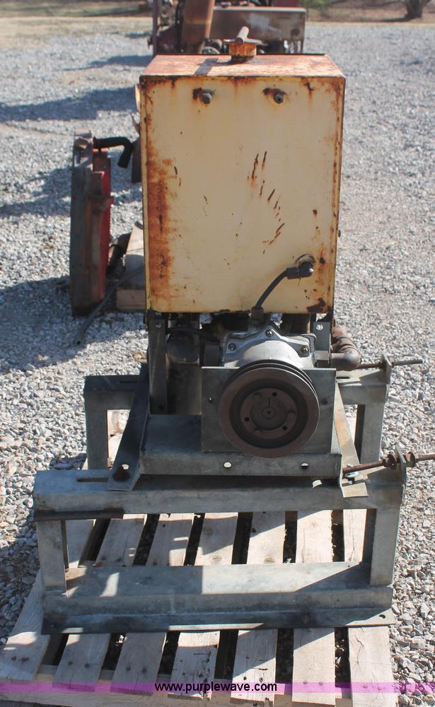 image for item AO9495 T&L pivot pump