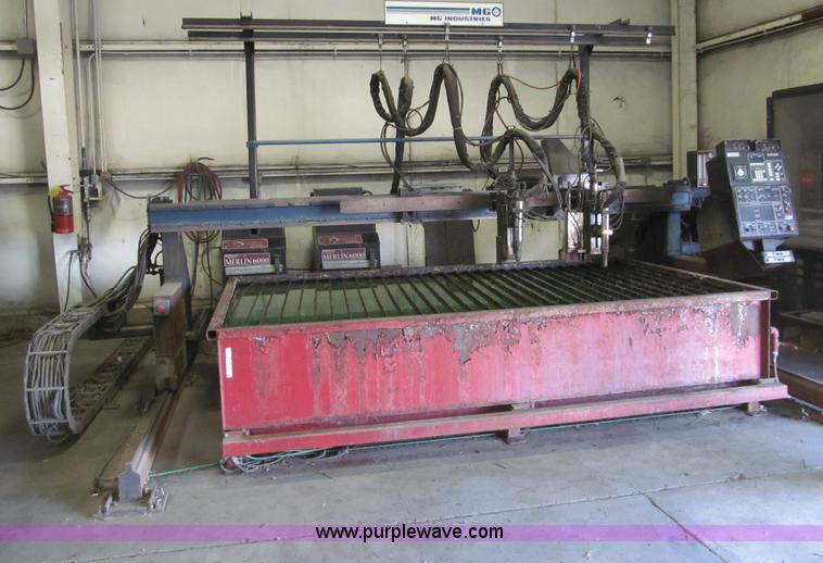 image for item AQ9922 1993 MG plasma cutting system