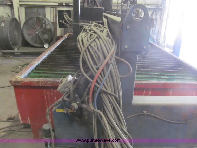 image for item AQ9922 1993 MG plasma cutting system